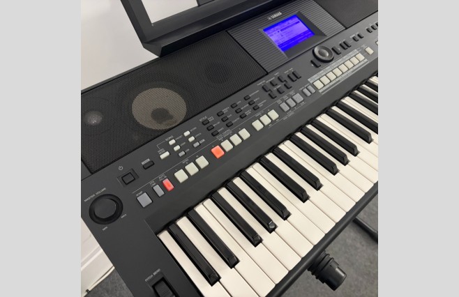 Yamaha PSR-S650 Keyboard, Used (SN:BBRY01213) - Image 4